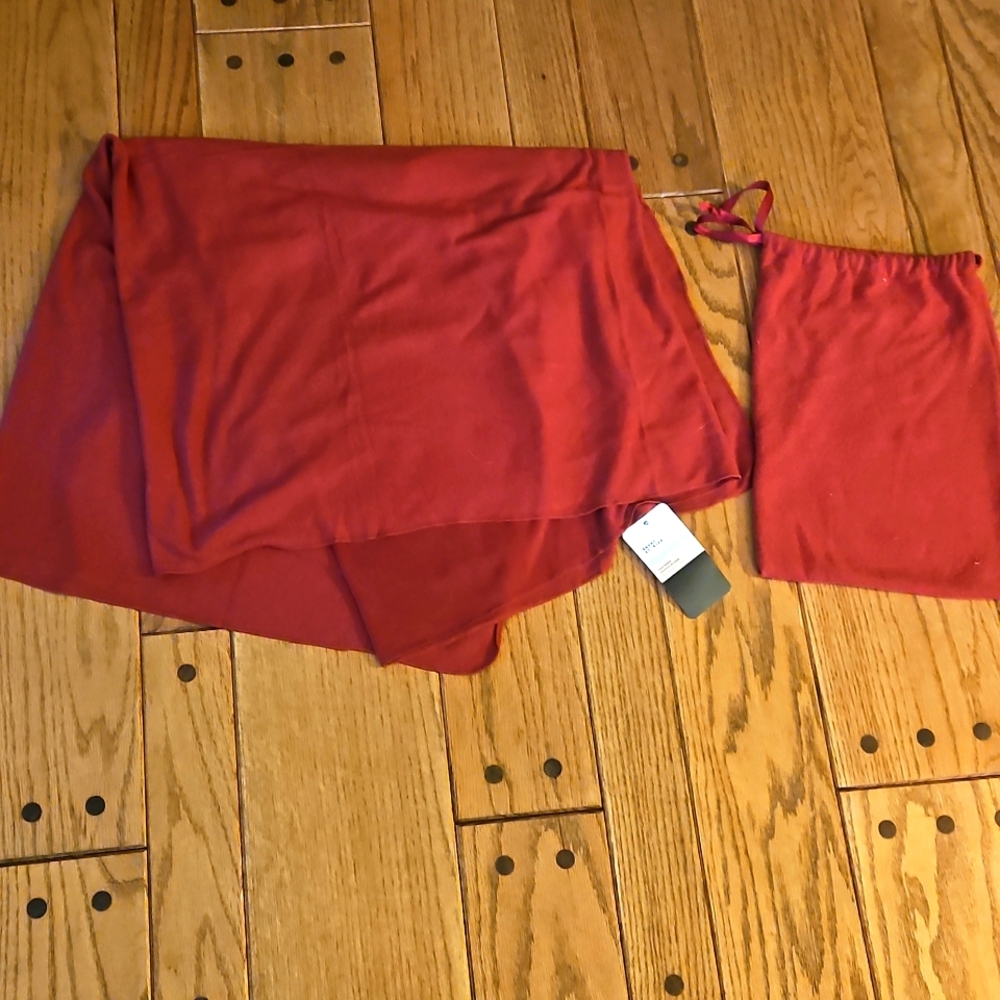 Short St_ries Travel Blanket